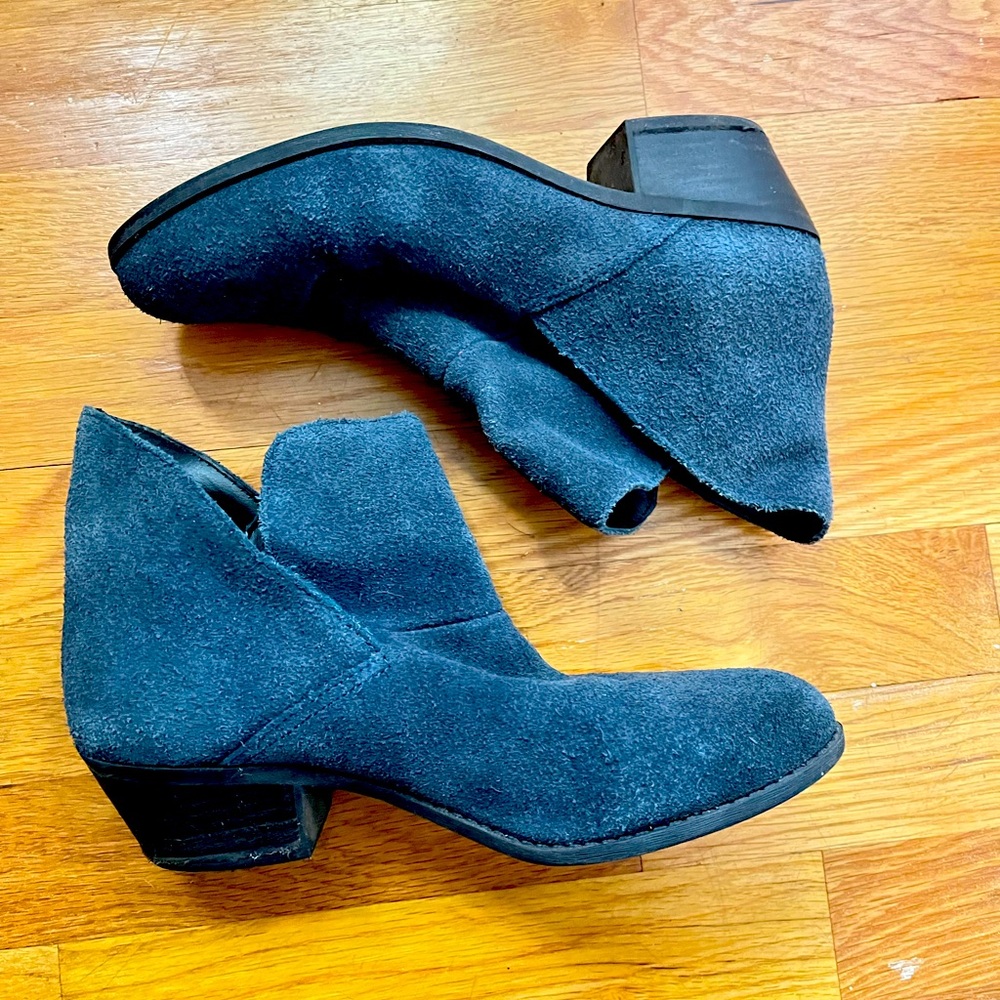 Me Too Suede Ankle Boots - Blue